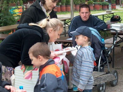 Dzień Matki i Dzień Dziecka z Radosnymi Maluchami w Choszczówce