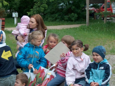 Dzień Matki i Dzień Dziecka z Radosnymi Maluchami w Choszczówce